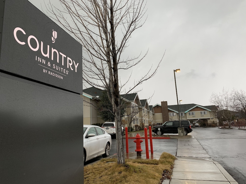 Country Inn & Suites by Radisson, Bend near Pilot Butte 41/50
