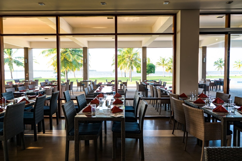 Amaya Beach Passikudah 36/50
