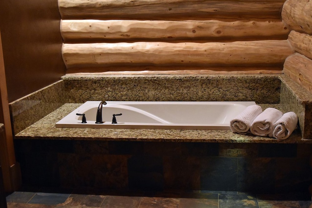 Kodiak Mountain Resort 44/46