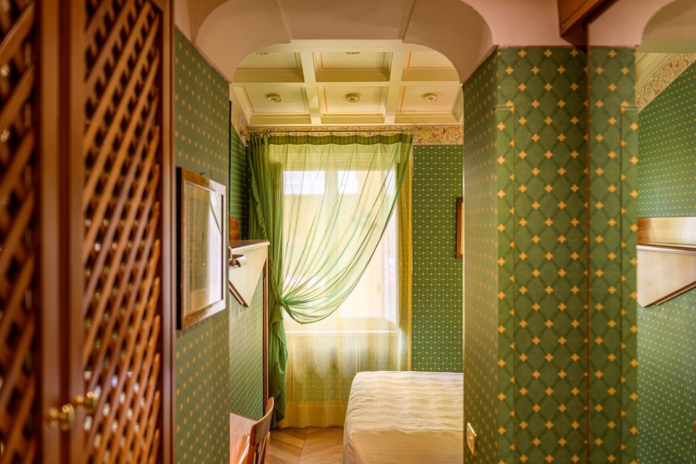 Hotel Sant' Anna 50/50
