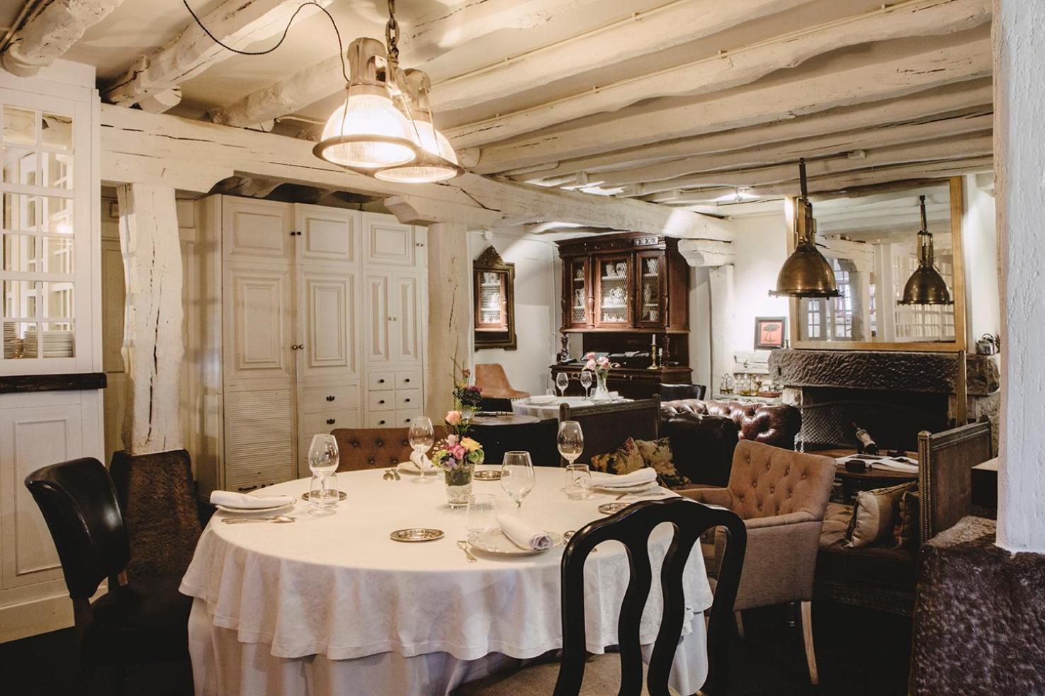 HOTEL IRARAGORRI 38/50