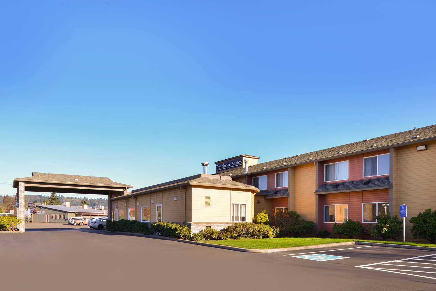 Travelodge Suites By Wyndham Newberg 2/60