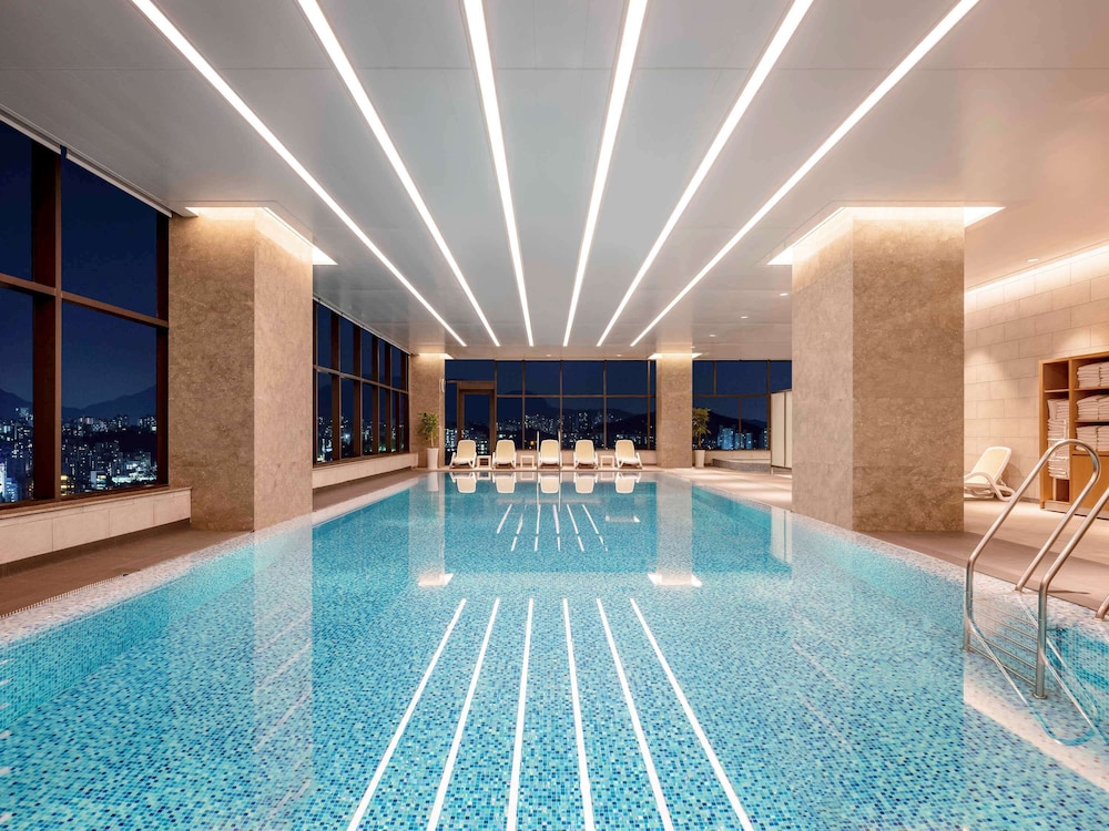 Novotel Suites Ambassador Seoul Yongsan 30/64