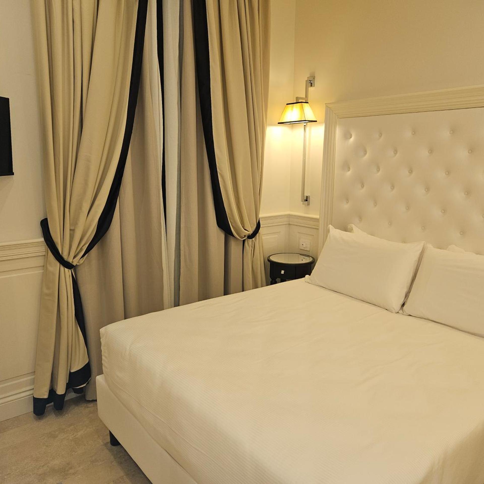 Economy, Double Bed