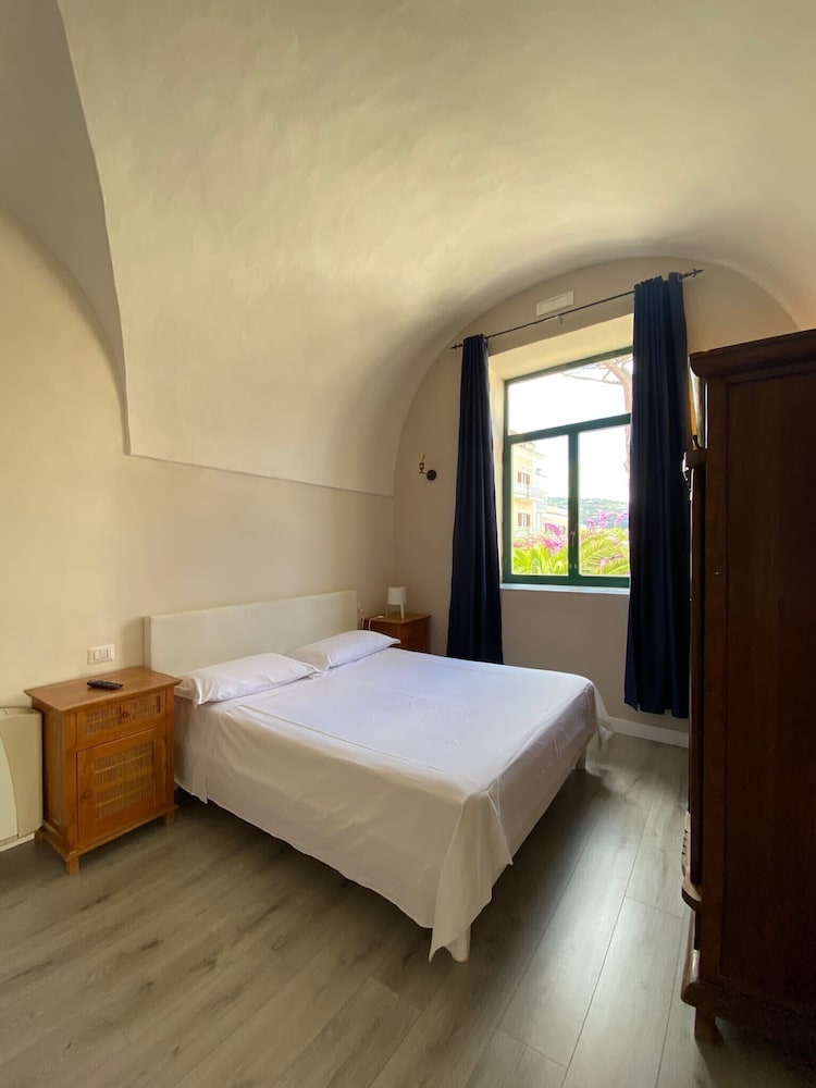 Porto Salvo 11/50