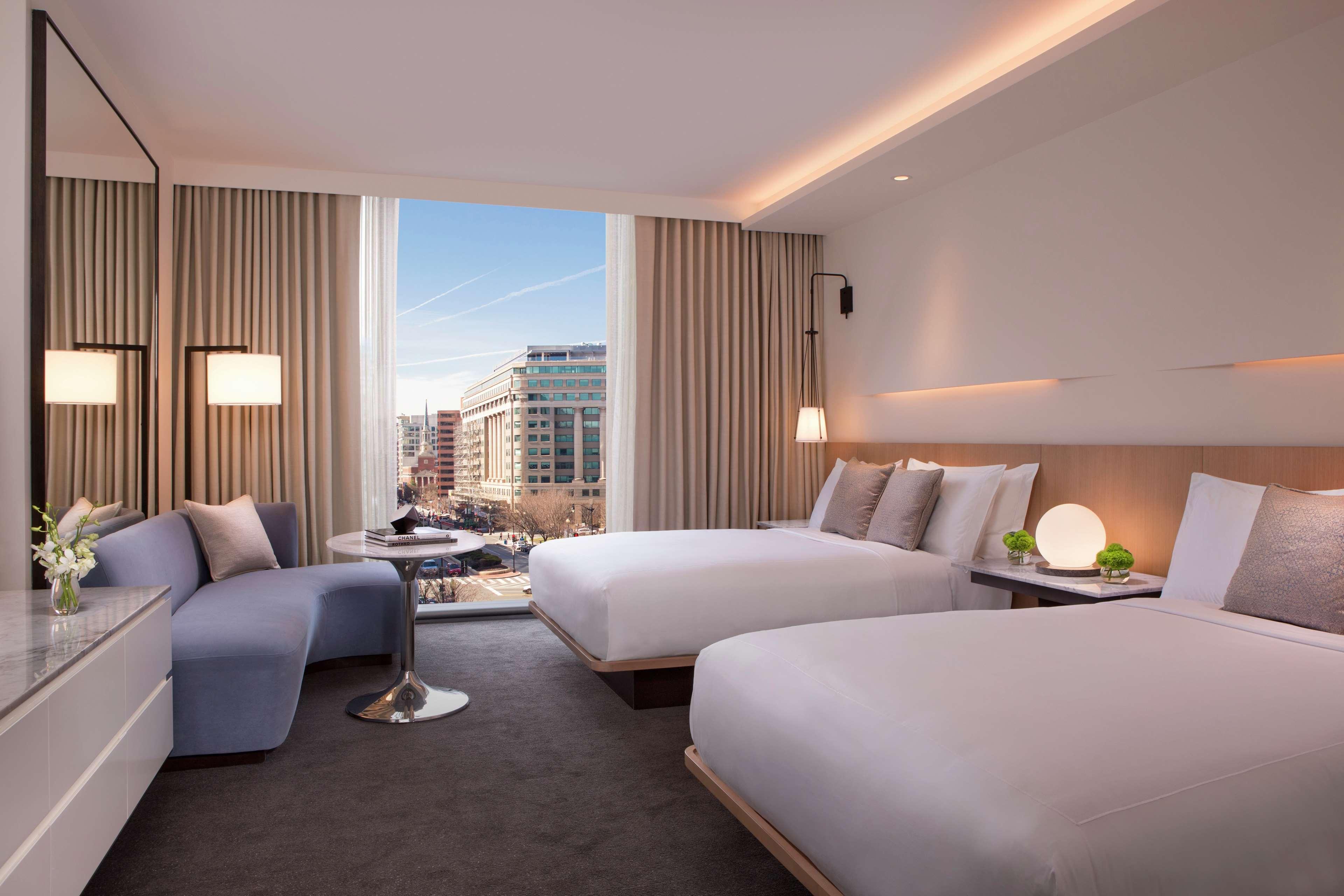 CLUB, SAKURA, 2 QUEEN BEDS, ACCESSIBLE