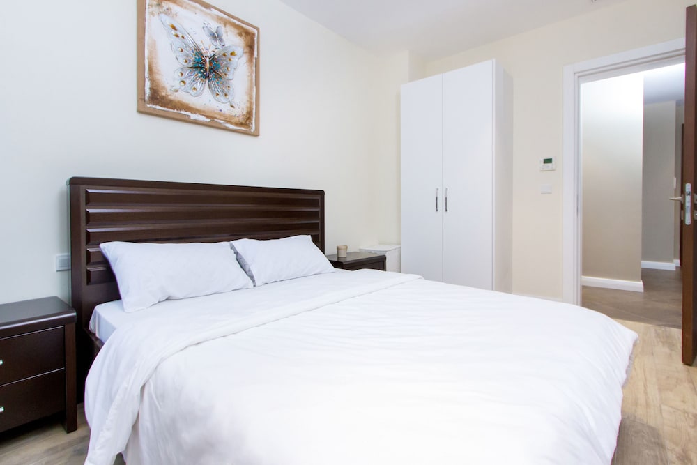 1 BEDROOM, DELUXE, APARTMENT