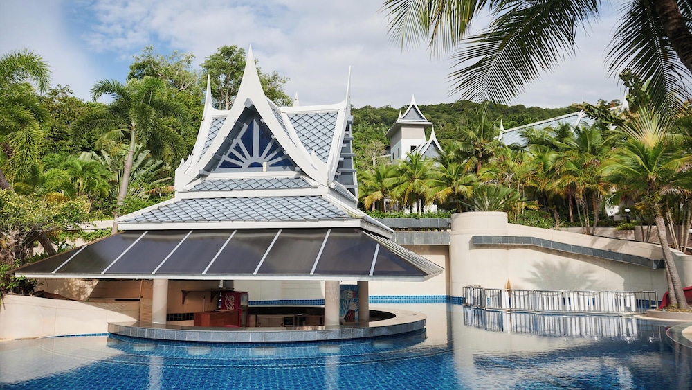 Cha-da Thai Village Resort 67/72