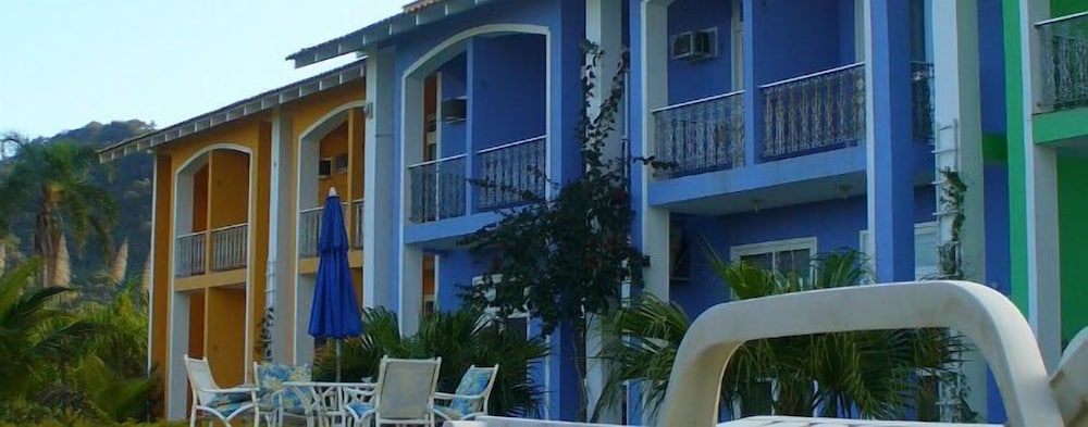 Hotel Porto de Paz 2/16