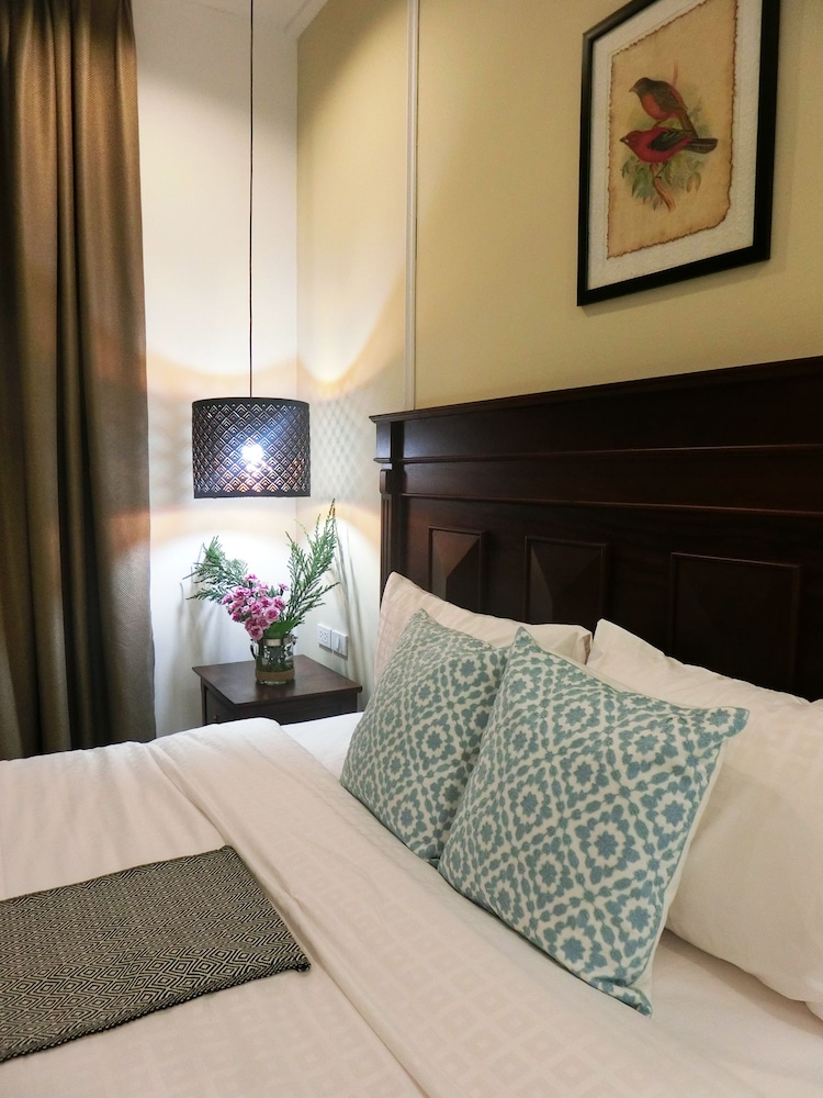Bloom Boutique Hotel And Cafe 25/34