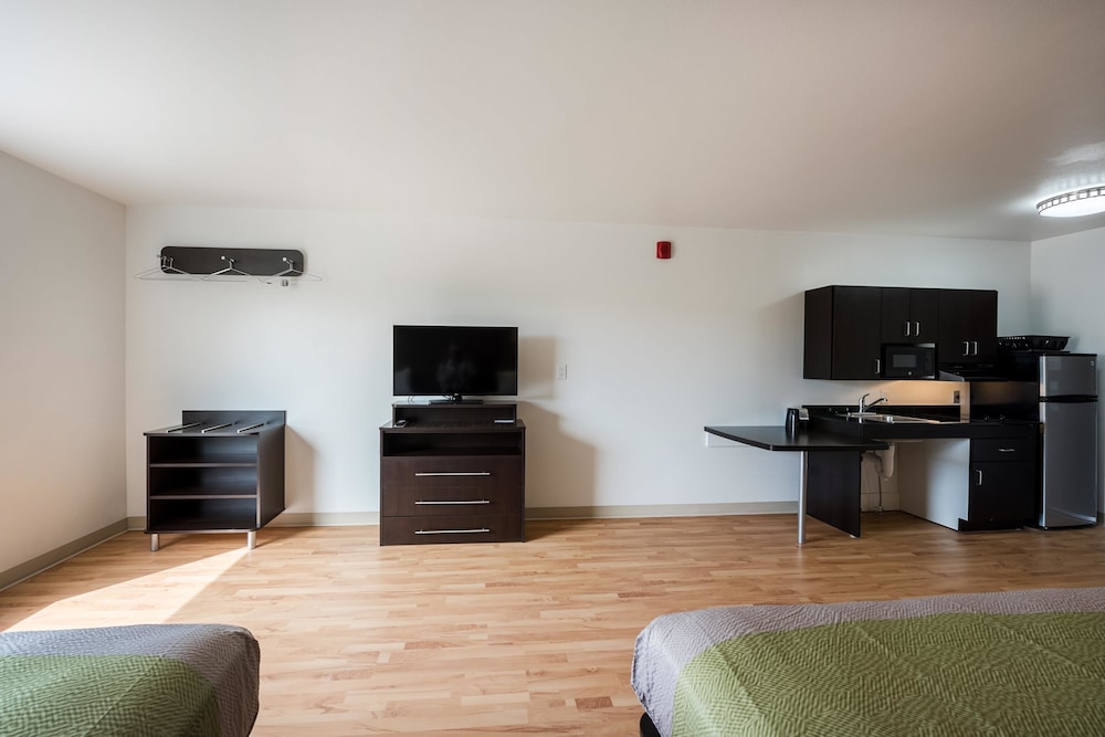 Studio6 Mccarran, NV - Sparks - Tahoe - Reno Industrial Center 32/49