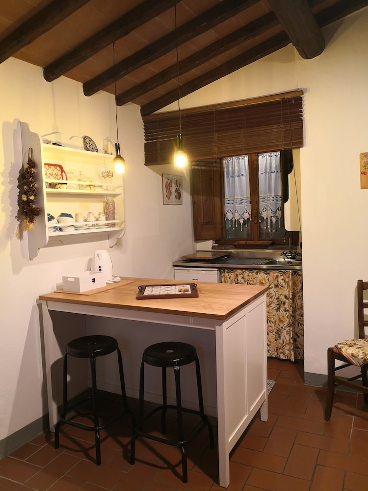 Fattoria Di Poggiopiano 33/50