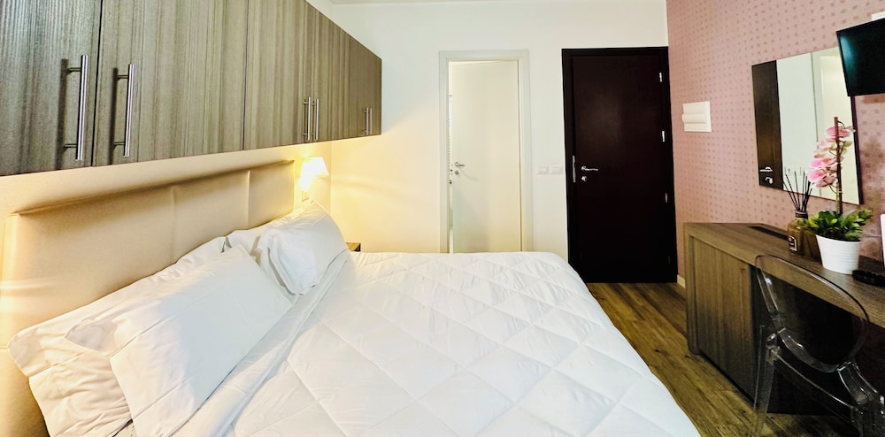 HOTEL MIRAMARE 21/70