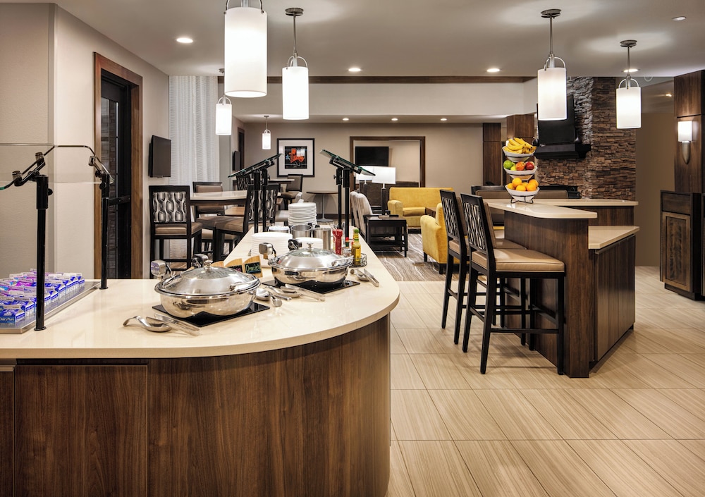 Staybridge Suites Forth Worth West 32/55