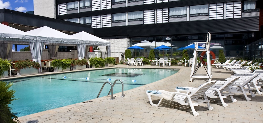 Hotel Ruby Foo S 3/67
