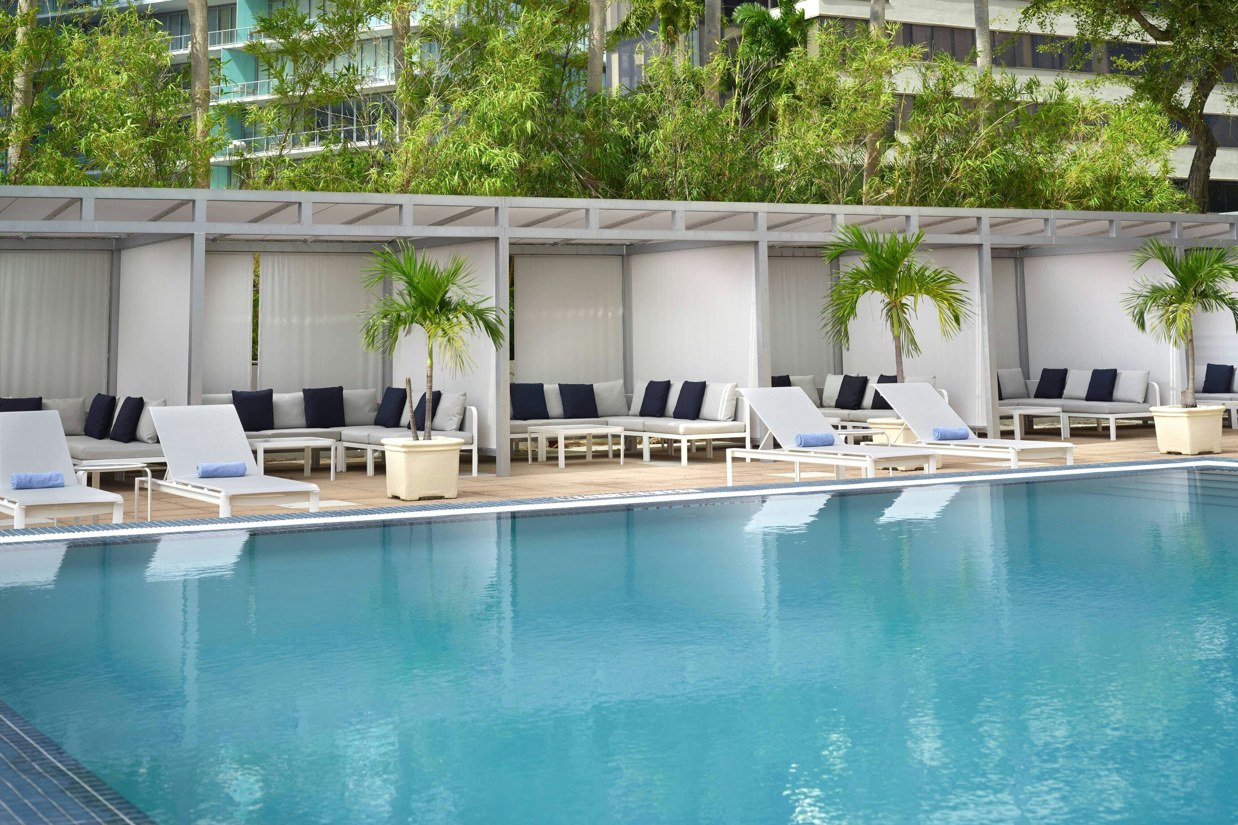 Courtyard Miami Coconut Grove Hotel 52/53