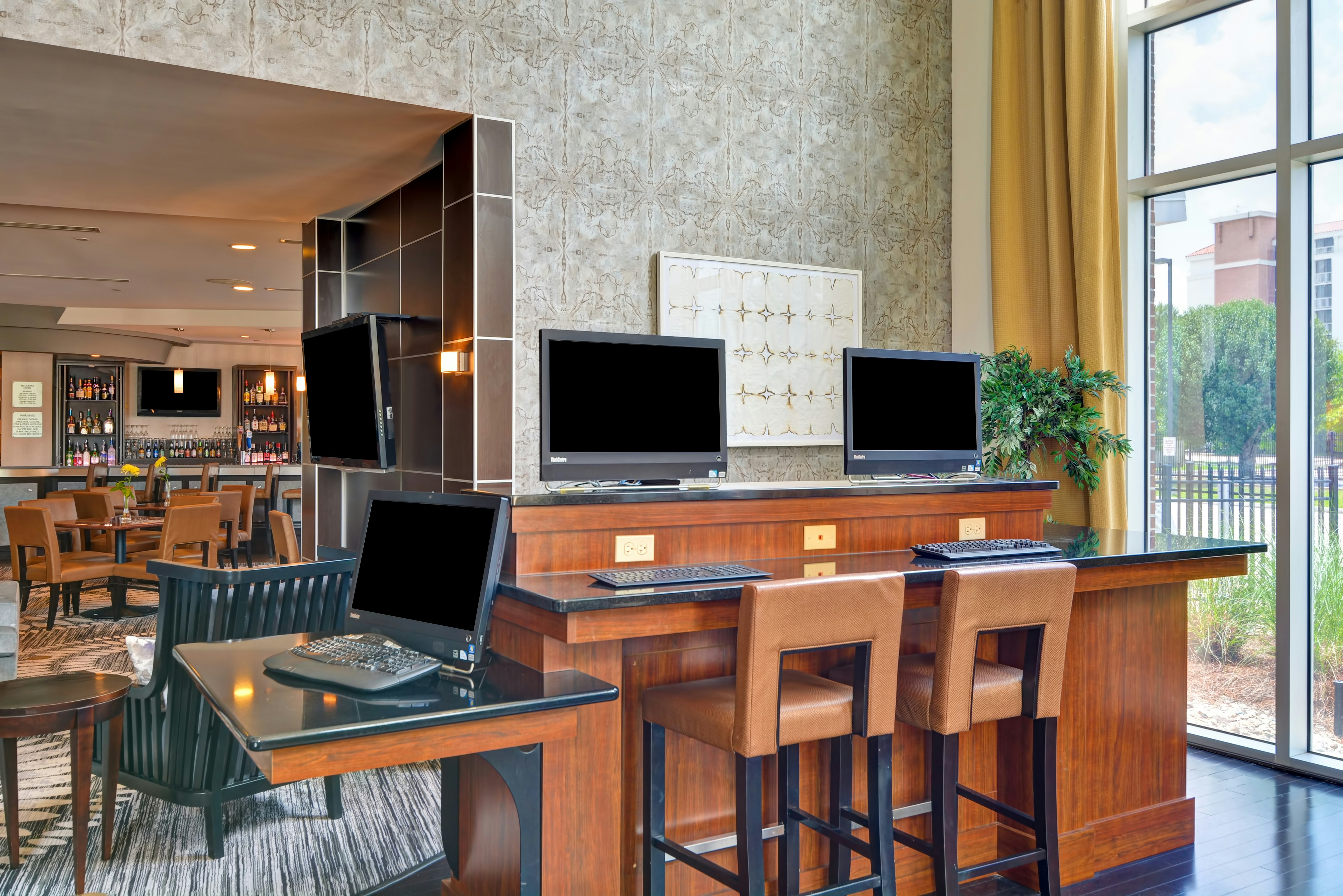 Doubletree By Hilton Baton Rouge 39/44