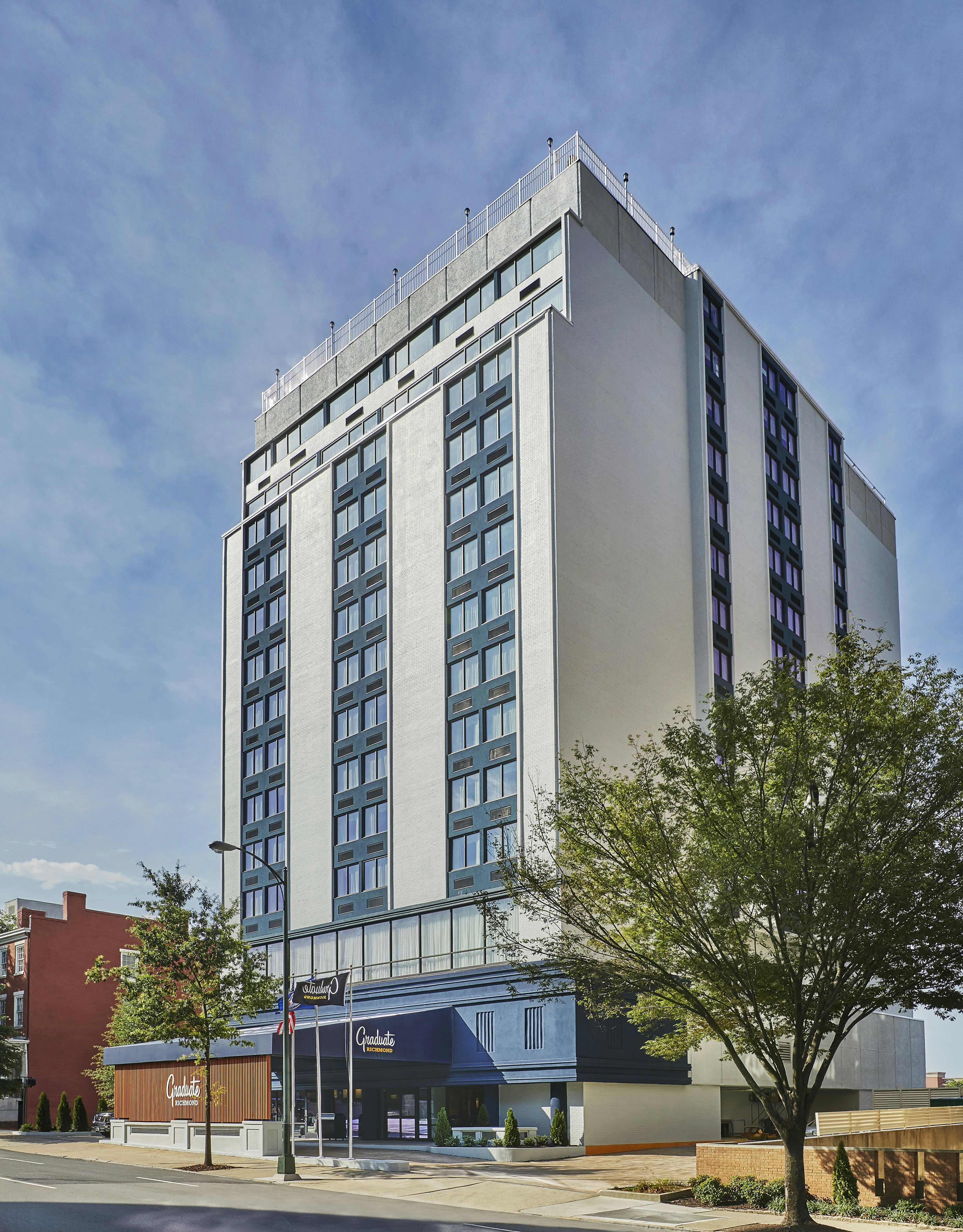 Graduate by Hilton Richmond 4/61