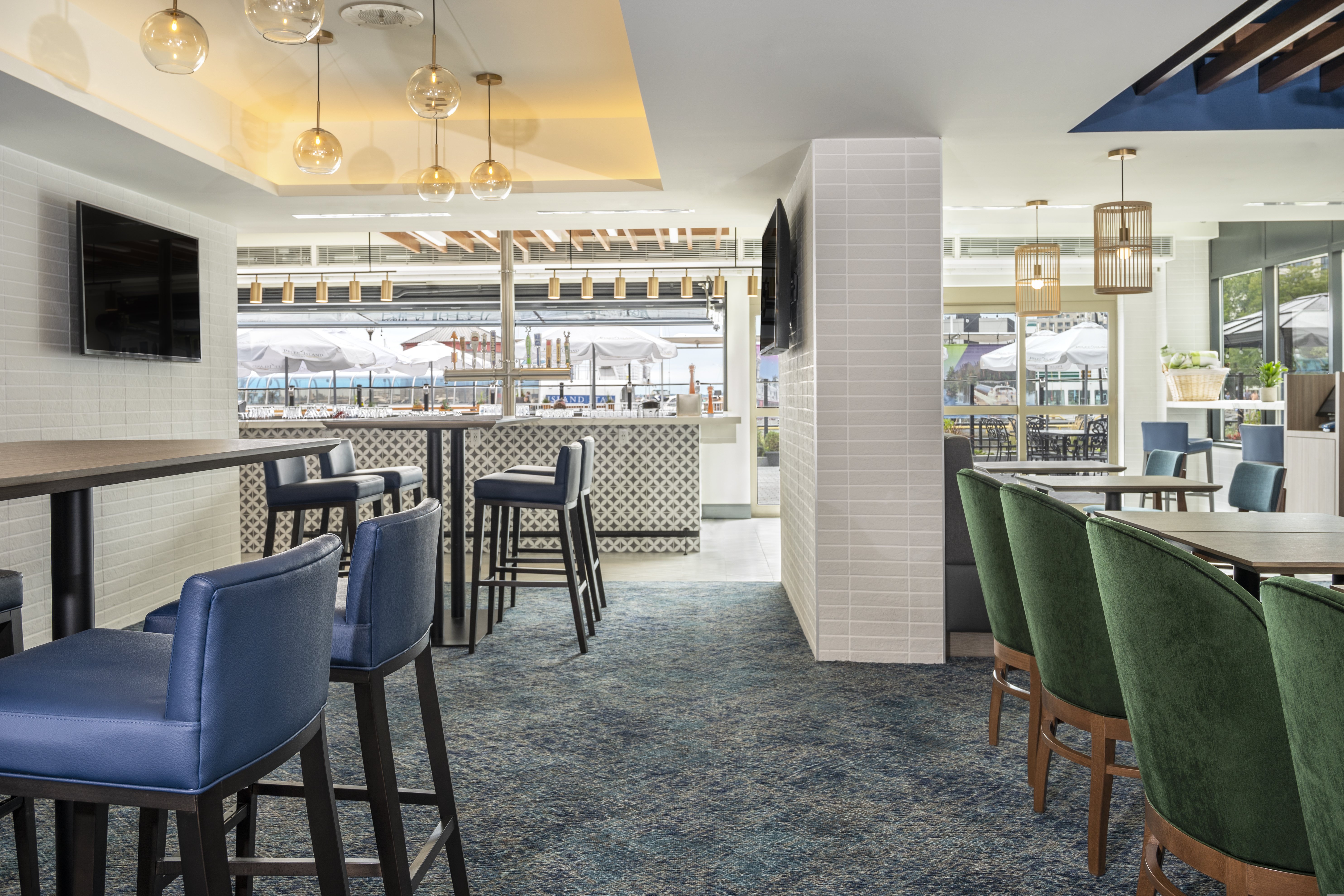 Holiday Inn Kingston Waterfront 56/71