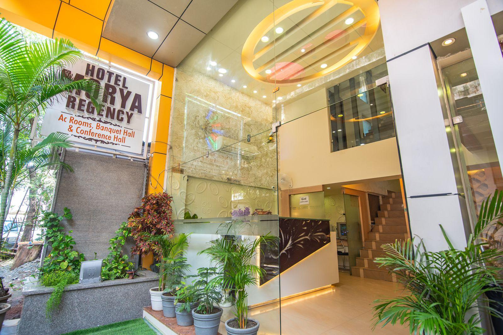 Fabhotel Morya Regency 4/17