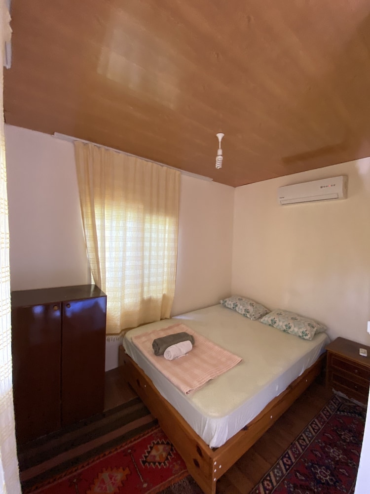 Likya Pansiyon 18/50
