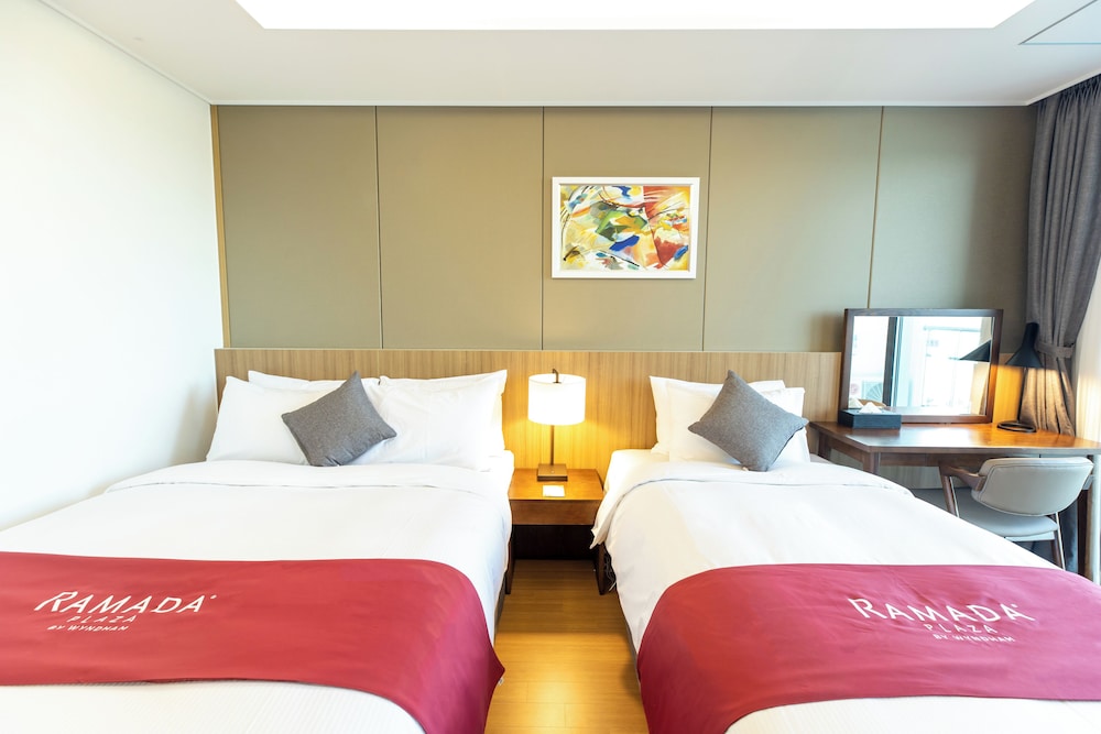 Ramada Plaza by Wyndham Dolsan Yeosu 26/64