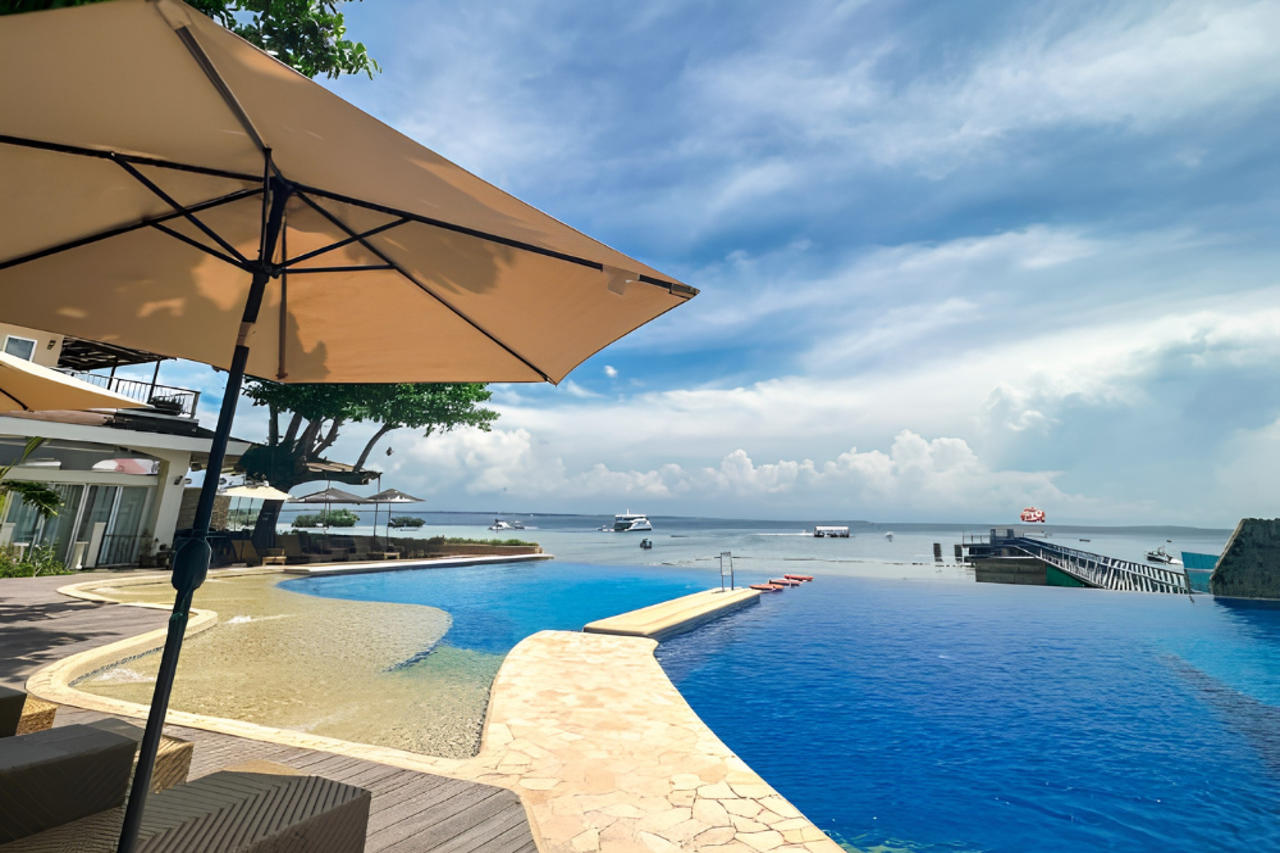 1521 Mactan Resort 76/85