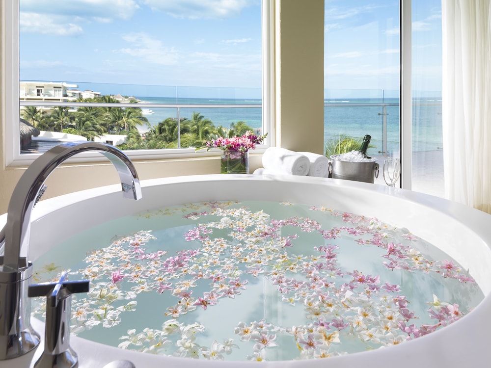 Iberostar Selection Riviera Cancun 41/63