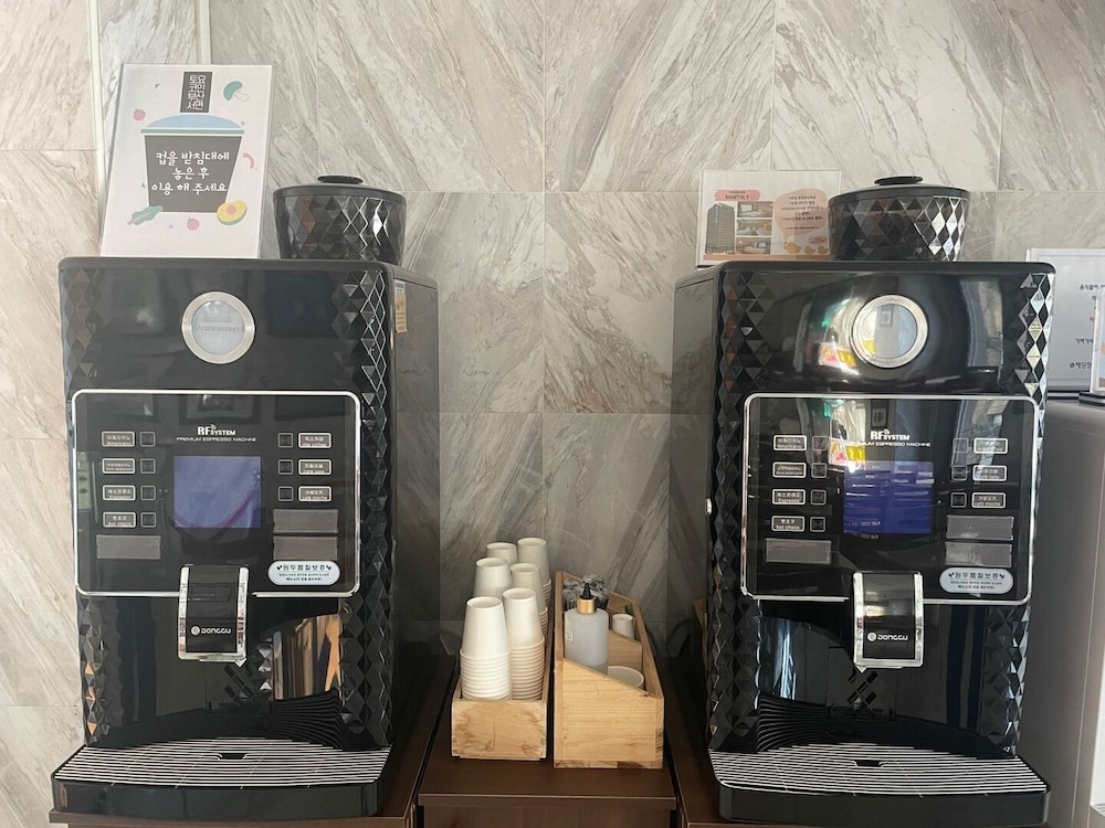 Toyoko Inn Busan Seomyeon 45/54