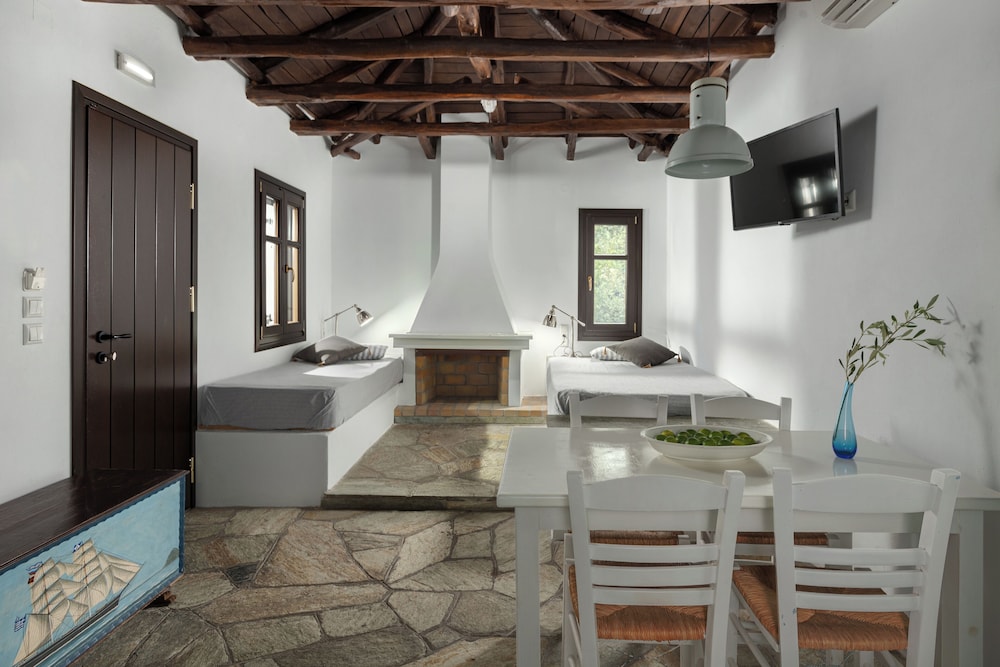 Aeolos Hotel and Villas Pelion 26/50