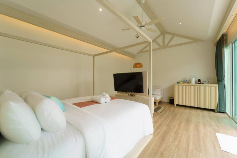 Grand, Pool, Deluxe, Villa