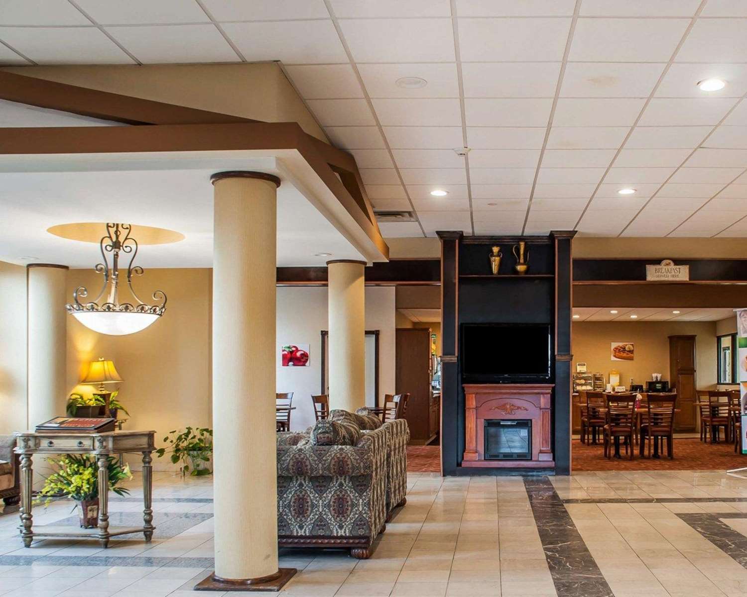 Quality Inn Buffalo Airport 12/28