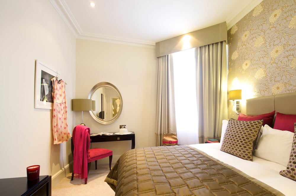 51 Buckingham Gatetaj Suites Residences 17/83