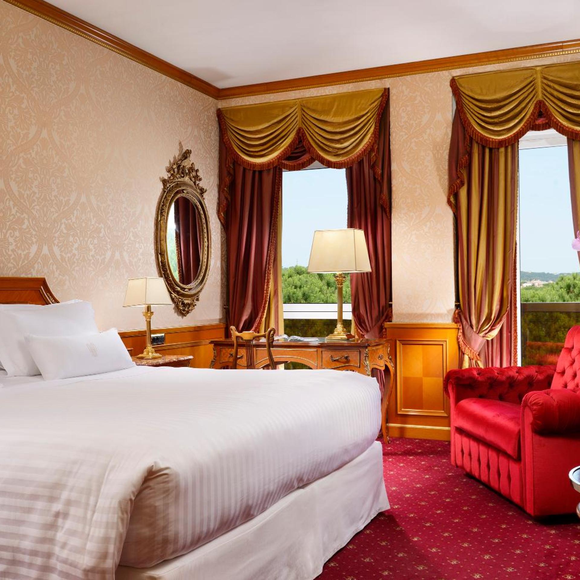 Deluxe, Triple, Balcony