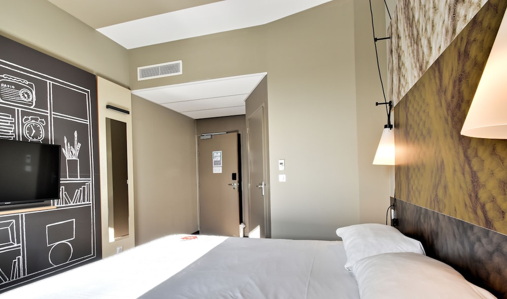 Ibis Niort Est Mendes France 5/47