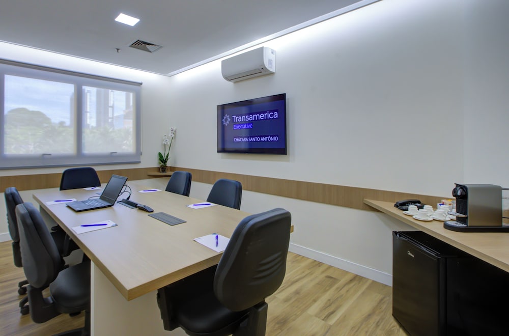 Transamerica Executive Chacara Santo Antonio 39/46