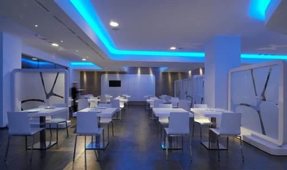 A Point Arezzo Park Hotel 35/38