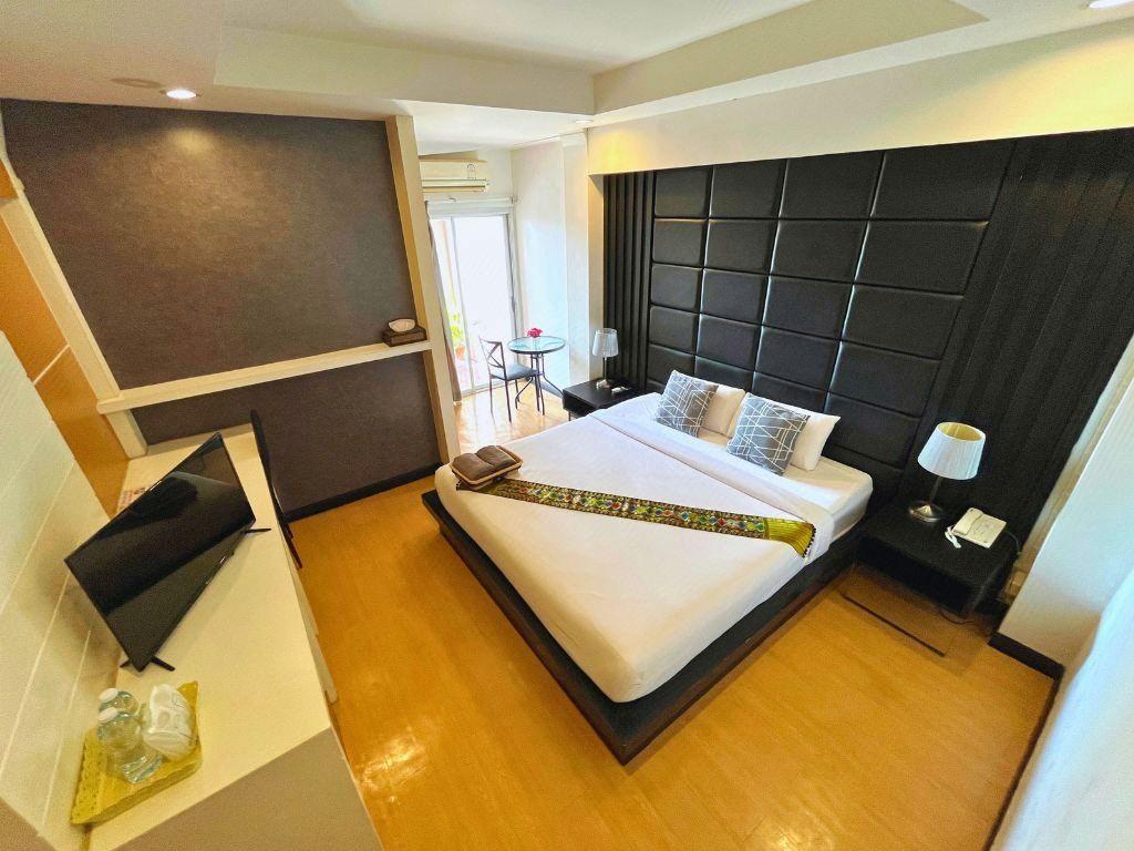 Charoenchit House 12/45
