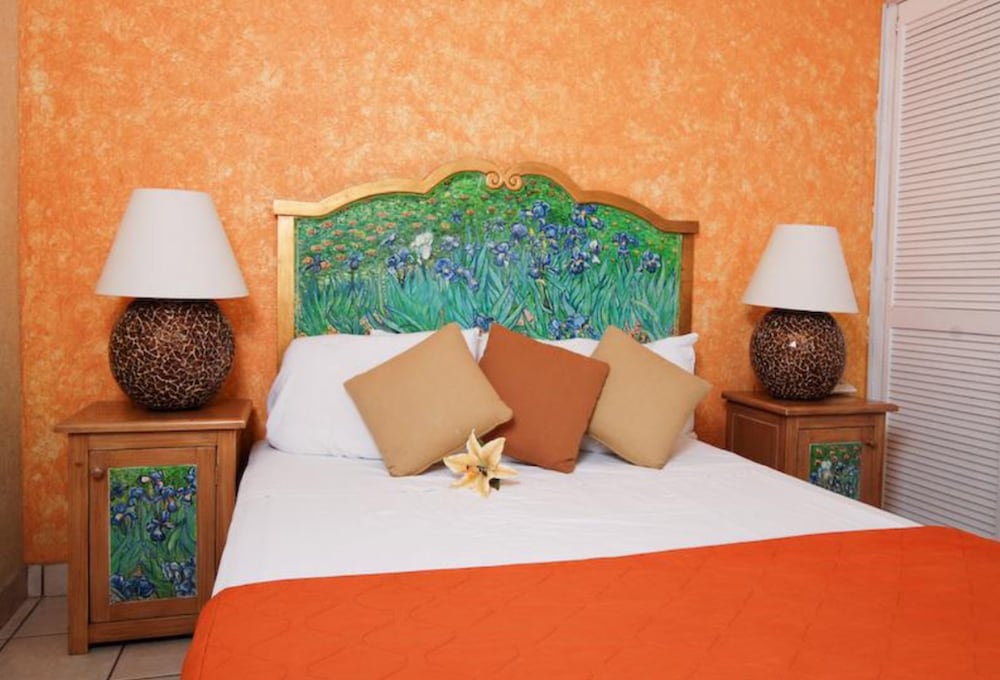 Galeria Hotel And Suites 24/67