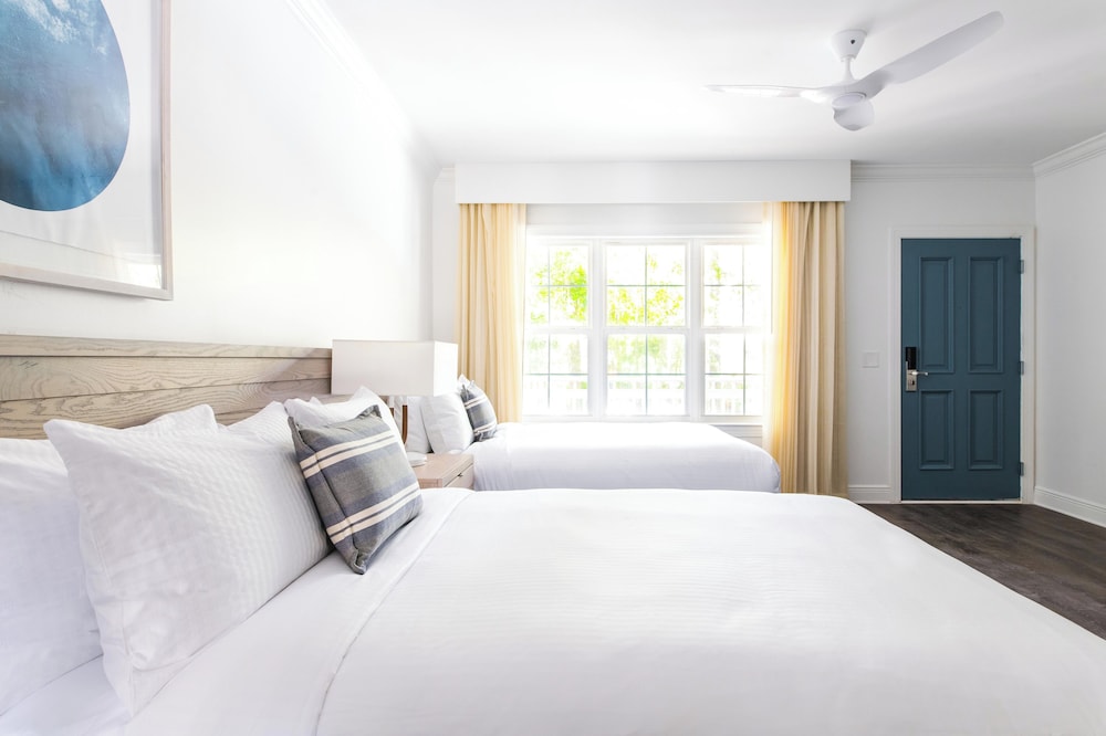 Parrot Key Hotel & Villas 20/70