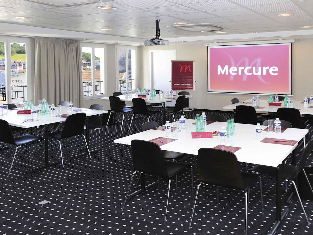 Mercure Lourdes Imperial 33/50