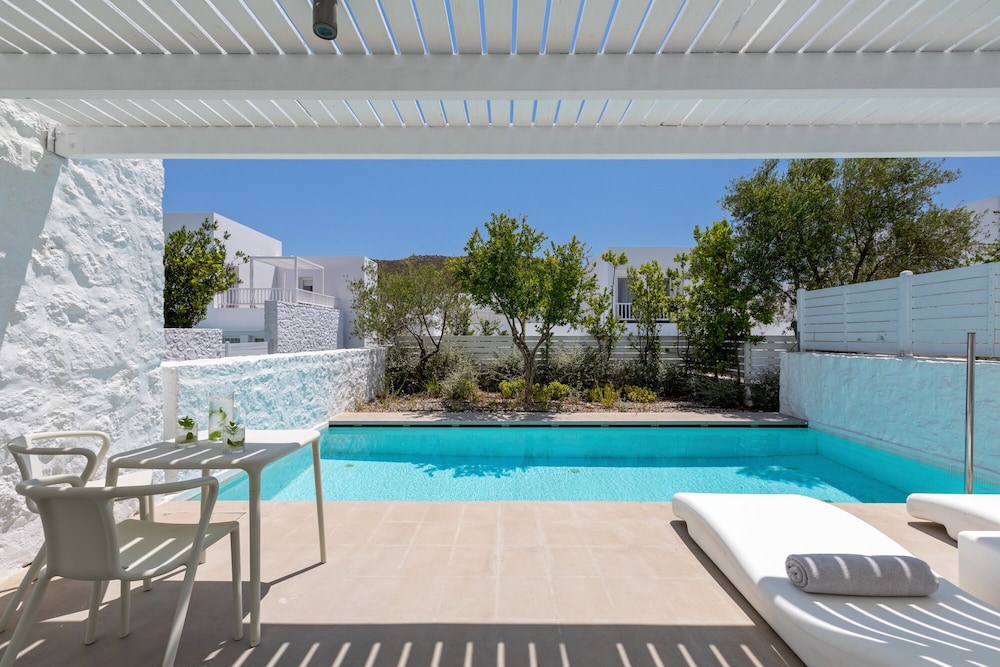 Patmos Aktis Suites And Spa 7/86
