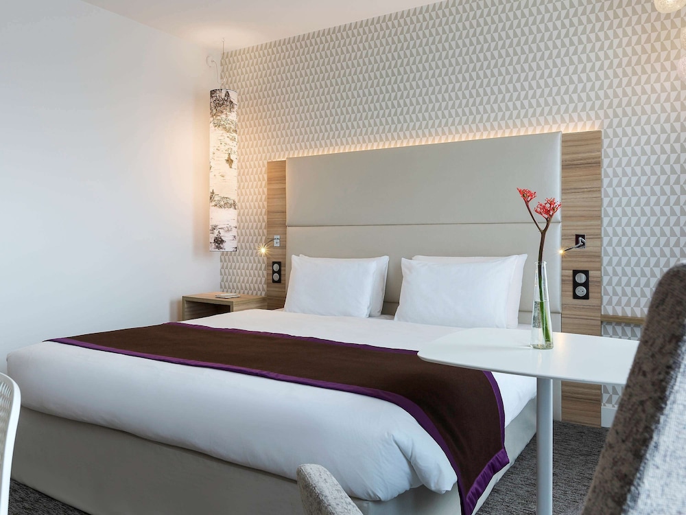 MERCURE PARIS ORLY RUNGIS 18/71