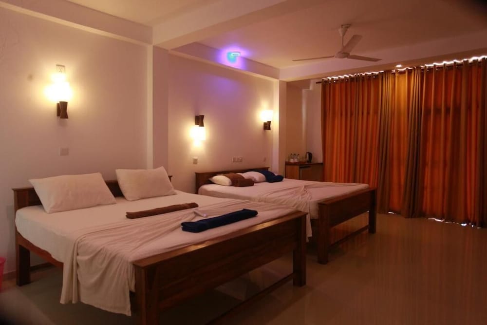 Mirissa Beach Inn 15/50