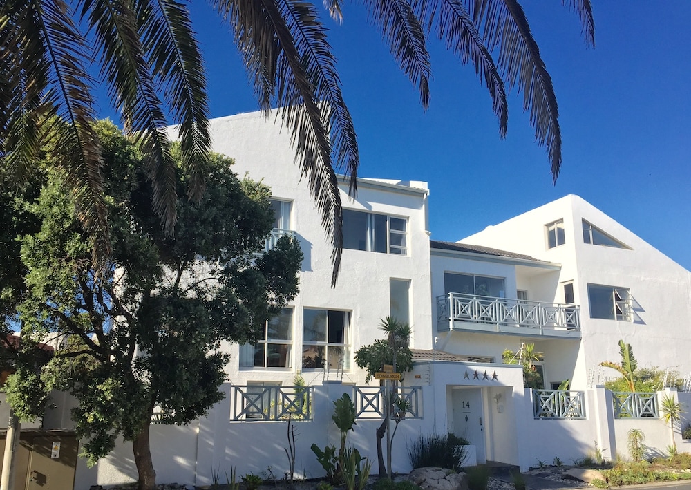 5 Options - Guest House 42/49