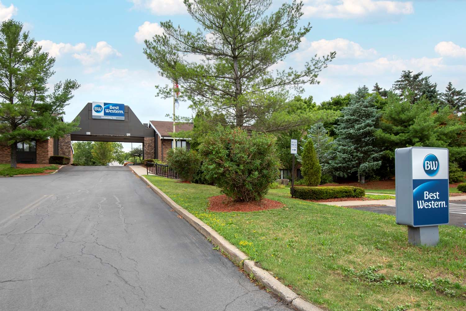 Best Western University Inn 41/44