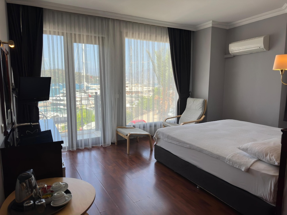 Ata Park Hotel 20/67