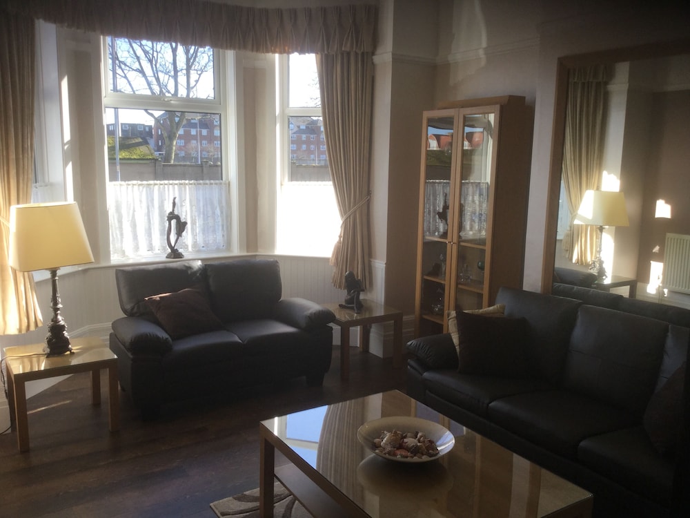 Beaumont House 27/50