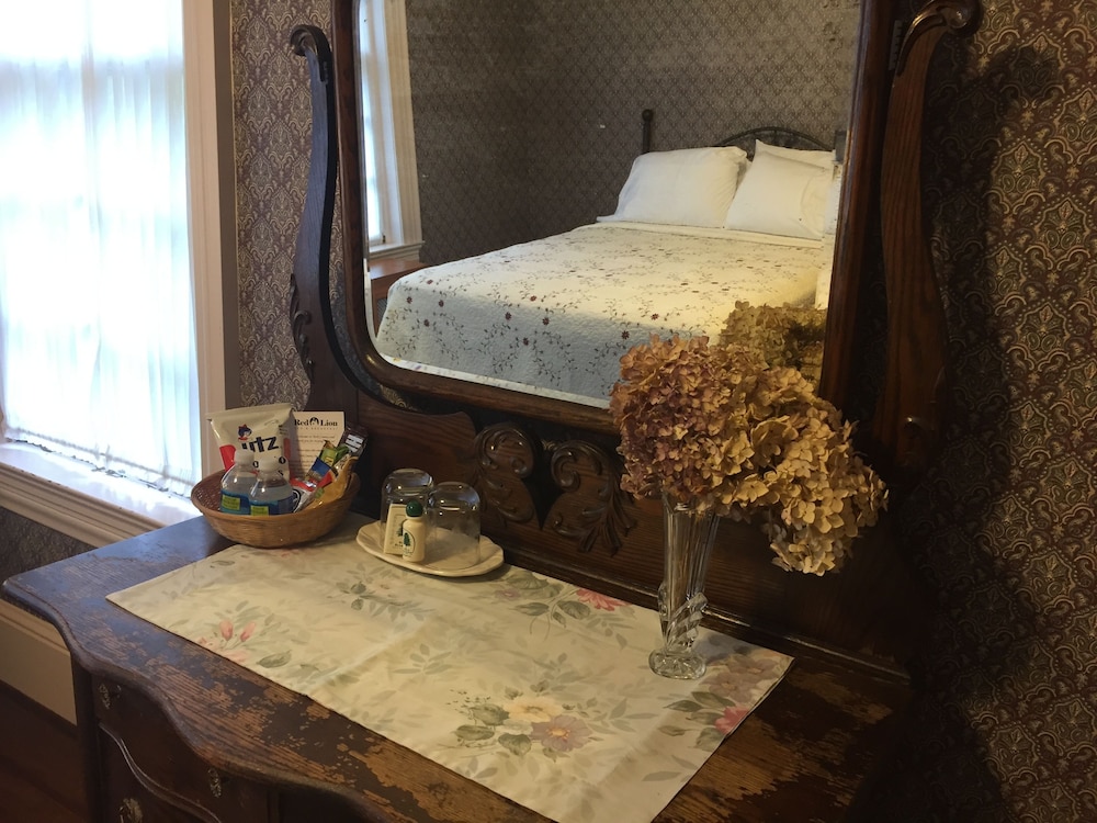Red Lion Bed & Breakfast 15/36