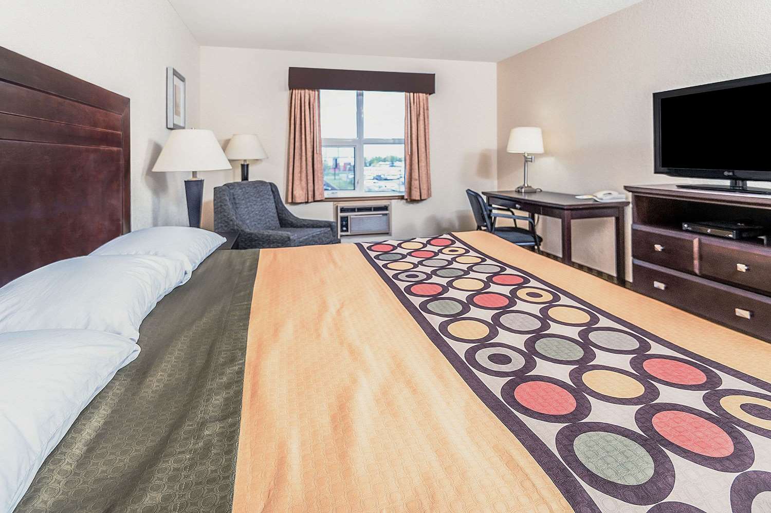 Super 8 by Wyndham Calgary Airport 9/24